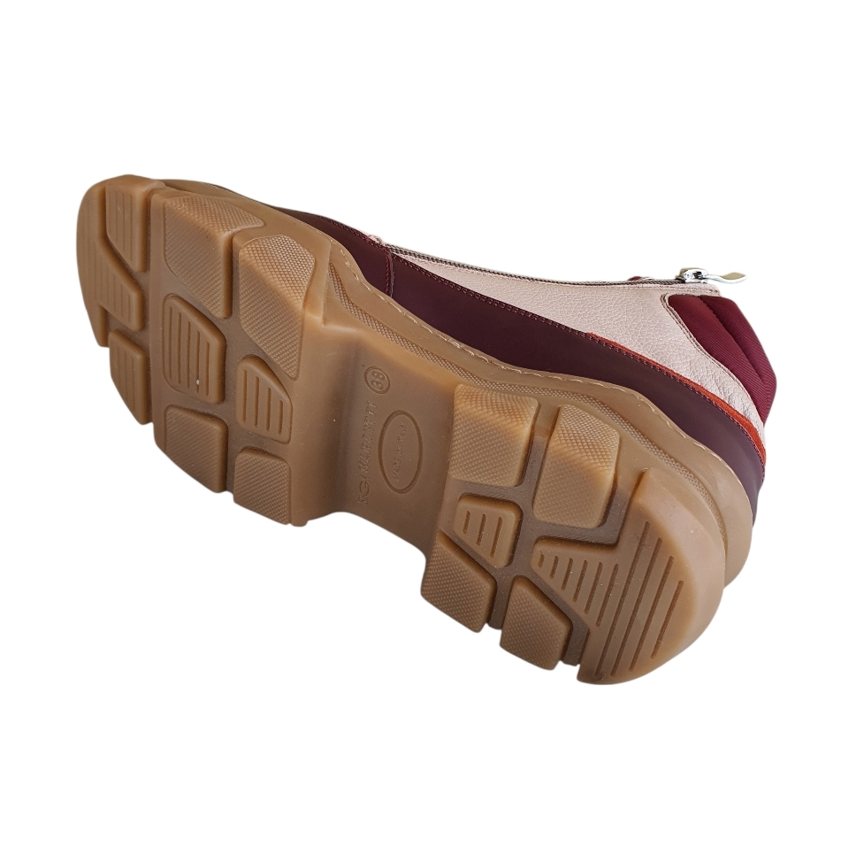 8518.М02 Multicolor